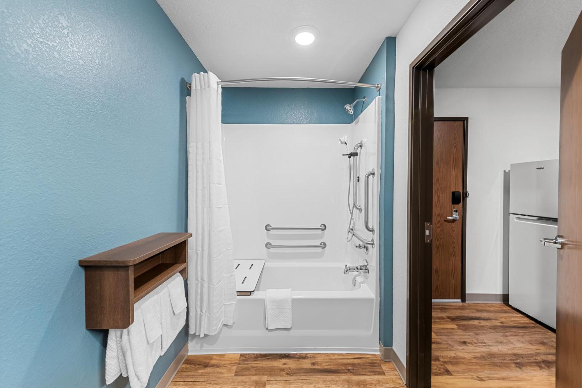Woodspring Suites Kansas City Airport Εξωτερικό φωτογραφία