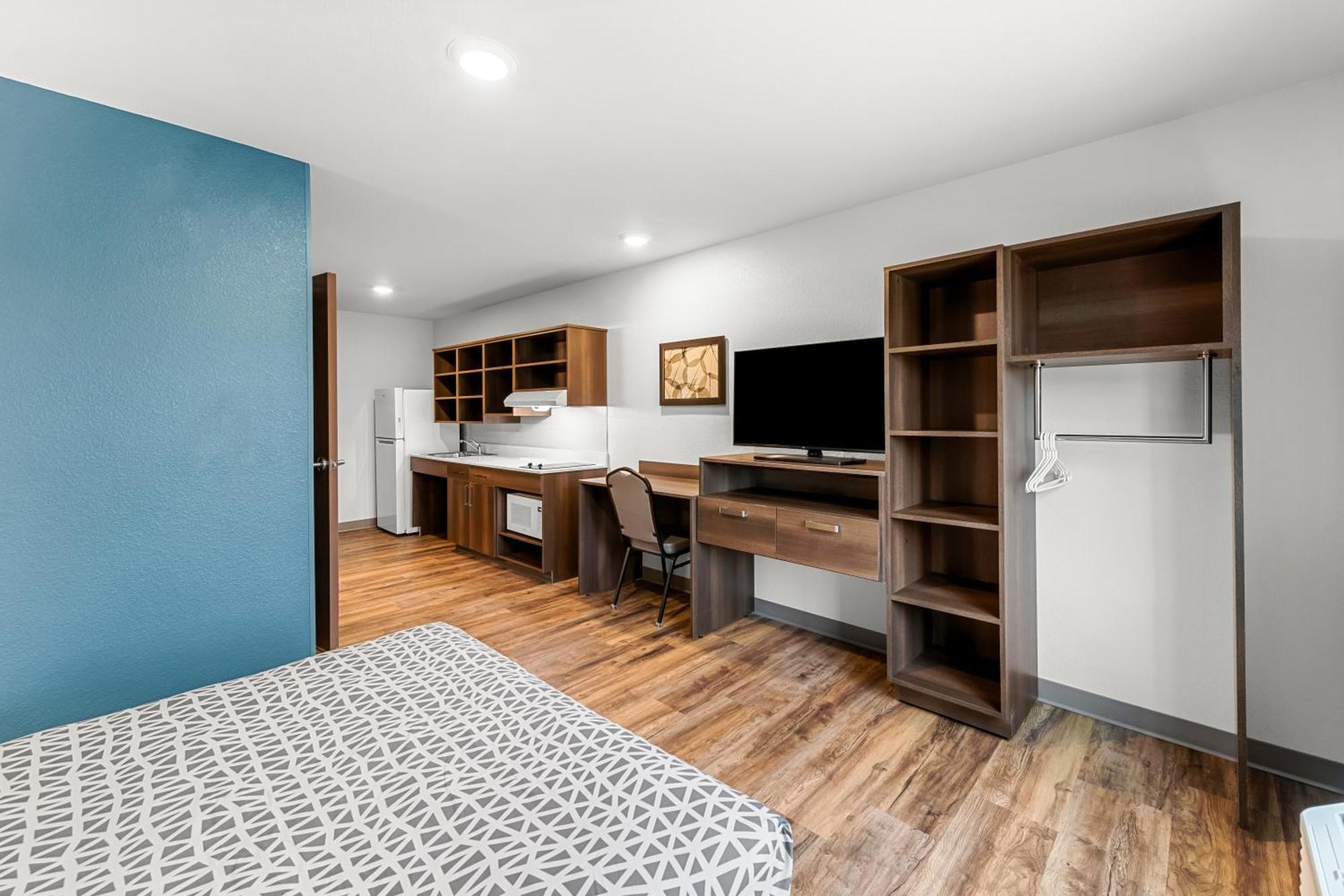 Woodspring Suites Kansas City Airport Εξωτερικό φωτογραφία